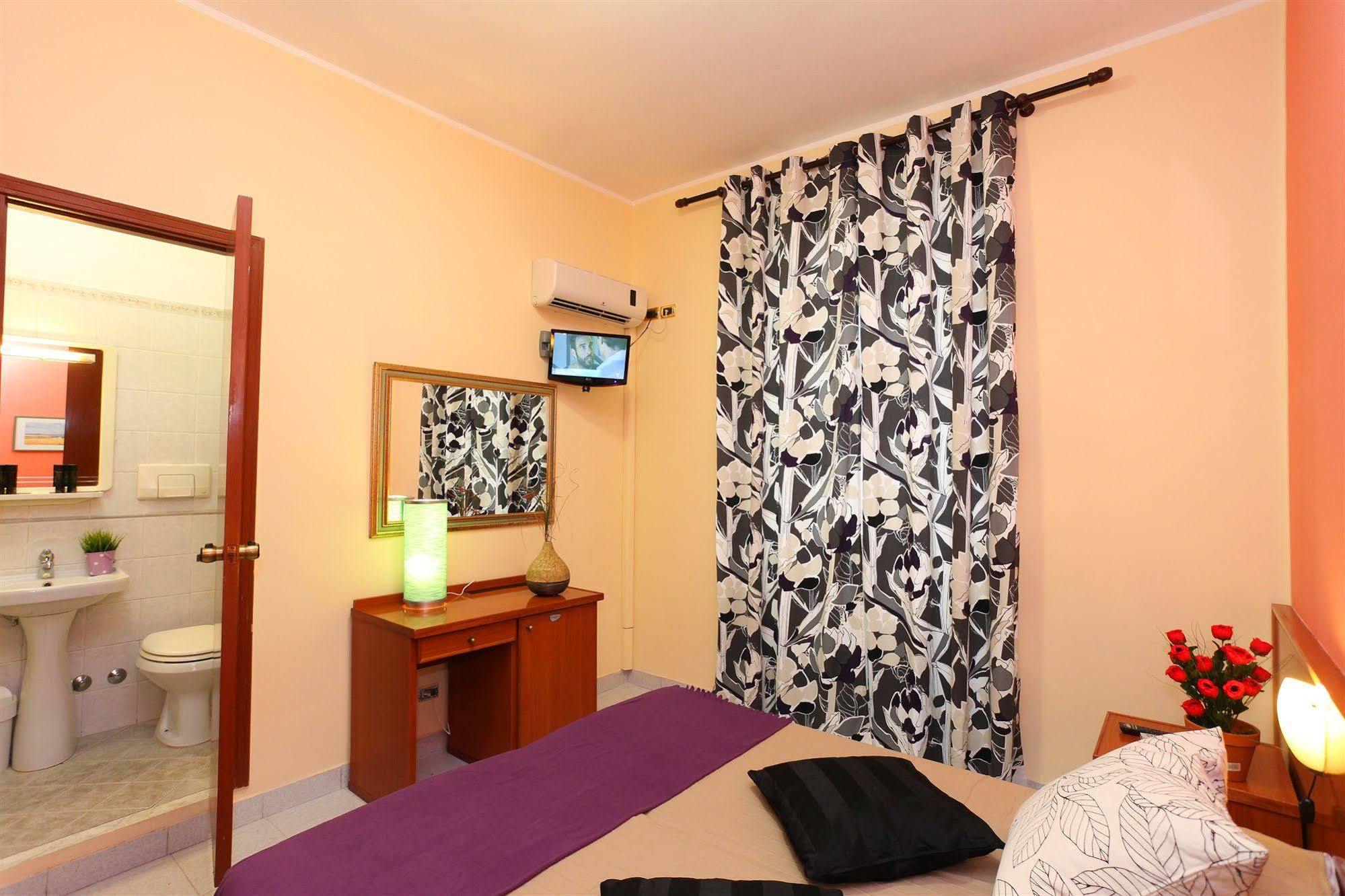 Hotel Pisa Рим Экстерьер фото