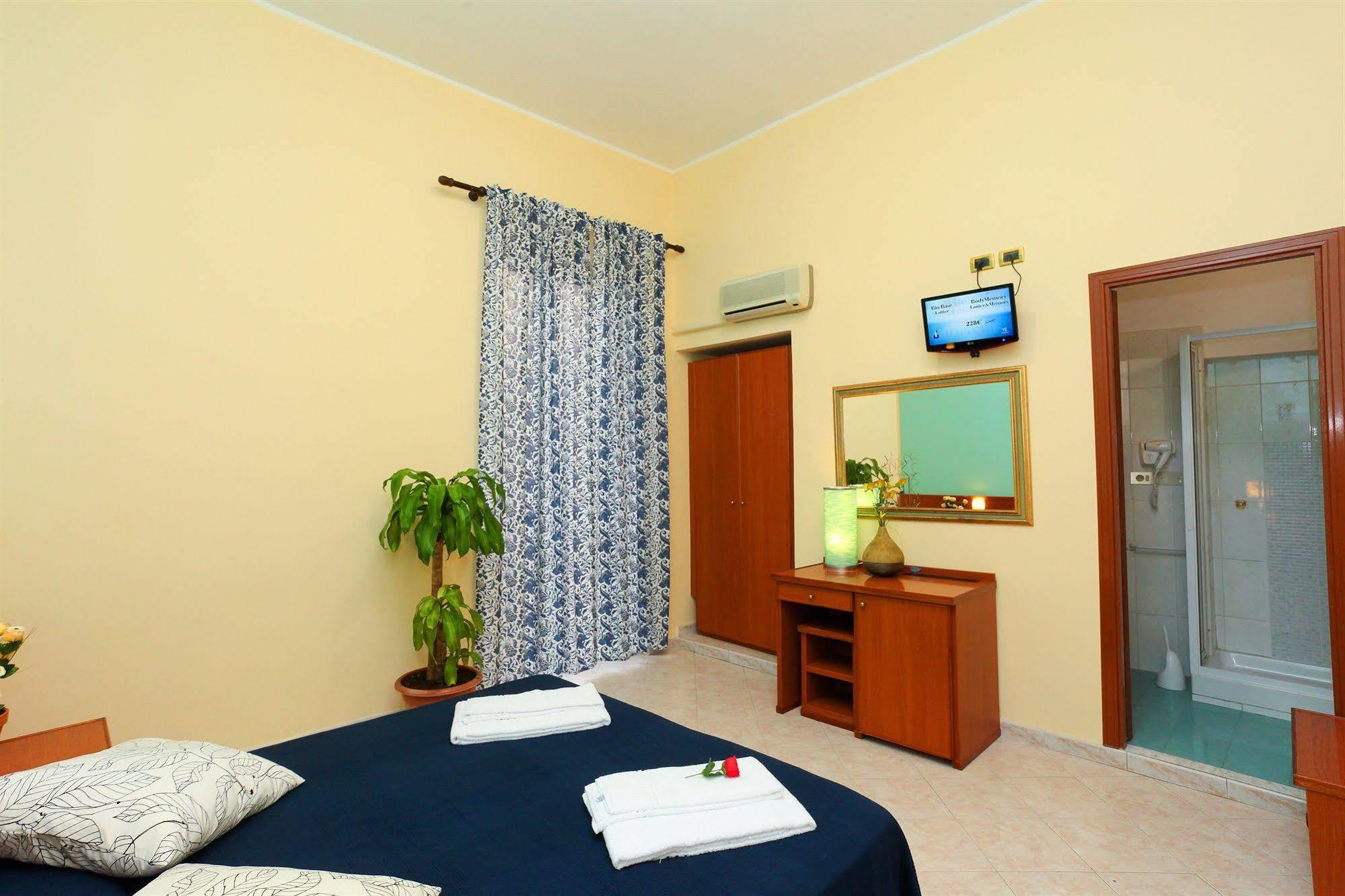Hotel Pisa Рим Экстерьер фото